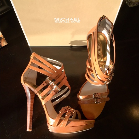 Michael Kors strappy stiletto sandals. - Picture 2 of 5